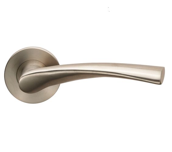 Eurospec Breeze Door Handles On Slim Fit 6mm Rose – Grade 304 Satin Stainless Steel