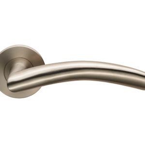 Eurospec Metro Door Handles On Slim Fit 6mm Rose – Grade 304 Satin Stainless Steel