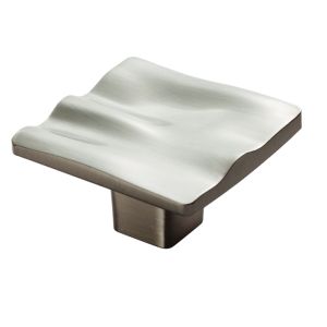 Fingertip Serdi Cupboard Knob (44mm x 44mm), Satin Nickel