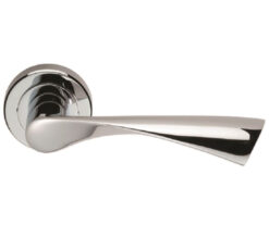 Serozzetta Breeze Door Handles On Round Rose - Polished Chrome (sold in pairs)