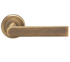Serozzetta Edge Door Handles On Round Rose - Antique Brass (sold in pairs)