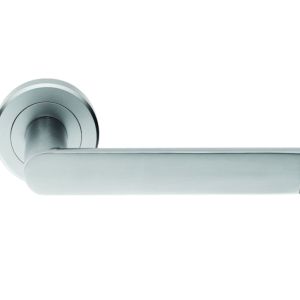 Serozzetta Edge Door Handles On Round Rose, Satin Chrome  (sold in pairs)