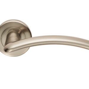 Serozzetta Residential Trenta Door Handles On Round Rose, Satin Nickel  (sold in pairs)