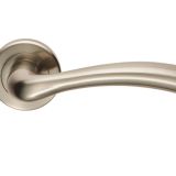 Serozzetta Residential Cinquanta Door Handles On Round Rose, Satin Nickel  (sold in pairs)
