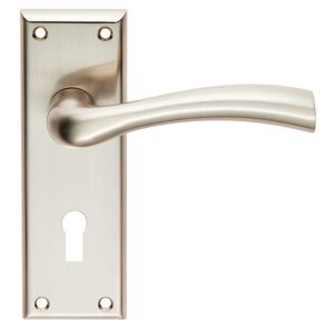 Serozzetta Door Handles On Backplate – 150mm x 50mm x 10mm – Satin Nickel