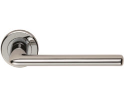 Serozzetta Manon Door Handles On Round Rose - Polished Chrome
