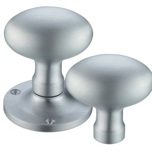 Oval Rim Door Knobs, Satin Chrome (sold in pairs)