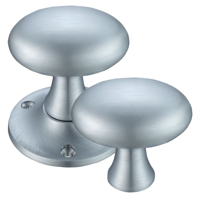 Oval Rim Door Knobs, Satin Chrome (sold in pairs)
