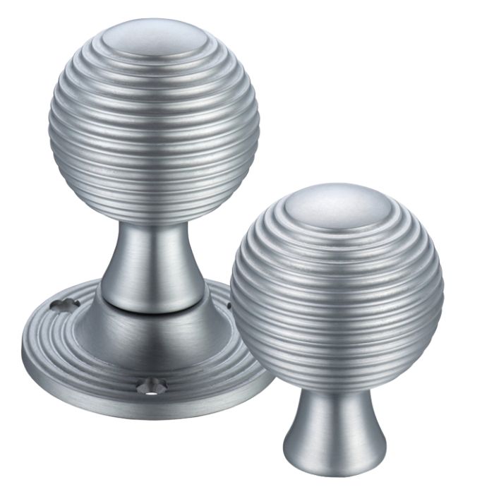 Queen Anne Rim Door Knobs, Satin Chrome – (sold in pairs)