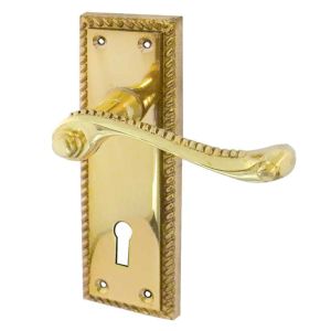 Georgian Suite Door Handles On Backplate – Polished Brass