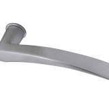 Reguitti Collina Door Handles On Minimal Round Rose