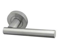 Petra Door Handles On Round Rose