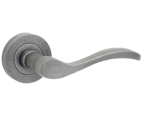 Turin Door Handles On Round Rose, Rustic (sold in pairs)