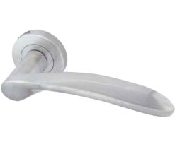 Monaco Door Handles On Round Rose