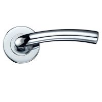 Seville Contract Lever On Round Rose, Polished Chrome (sold in pairs)
