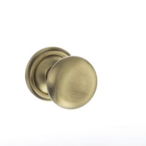 Atlantic Old English Harrogate Solid Brass Mushroom Mortice Knob, Antique Brass – OE58MMKAB (sold in pairs)