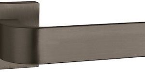 Atlantic Tupai Rapido Curvaline Turis Designer Door Handles On Square Rose, Titanium – T2732STT (sold in pairs)