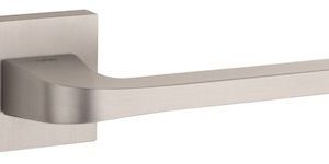 Atlantic Tupai Rapido Curvaline Valbona Designer Door Handles On Square Rose, Pearl Nickel – T3097SPL (sold in pairs)