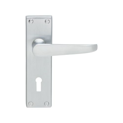 Carlisle Brass CBV30SC Victorian Flat Lever On Backplate – Lock 57mm C/C (Contract Range) 155mm x 40mm Satin Chrome