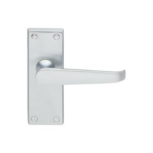 Carlisle Brass CBV31SC Victorian Flat Lever On Backplate – Latch (Contract Range) 120mm x 40mm Satin Chrome