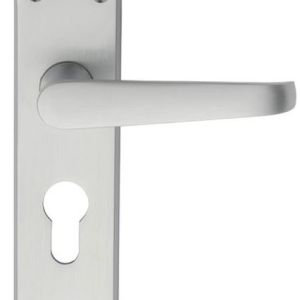 Carlisle Brass M30YSC Victorian Lever On Backplate – Lock Euro Profile 47.5mm C/C Satin Chrome