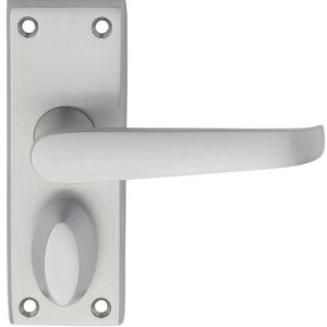 Carlisle Brass M31WCSC Victorian Lever On Backplate – Privacy Satin Chrome