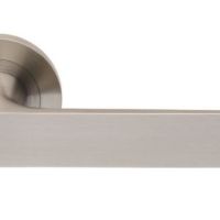 Eurospec SWL1133SSS Steelworx Zurigo Swl Lever Screw On Rose – Sss – Solid Satin Stainless Steel