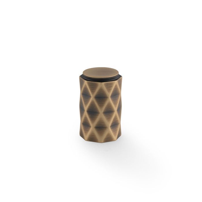 Alexander & Wilks Diamond Cut Cupboard Knob – 30mm – Multiple Finishes