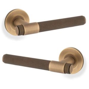 Alexander And Wilks Kingston Knurled Door Handle on Rose 50mm Antique Brass