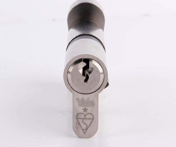 Yale PKMT3030-NP – KM Superior 1 Star Euro Cylinder Lock – Thumb Turn – 30/30 (70mm) / 30:10:30 – Nickel Finish – High Security – 2 Cylinders