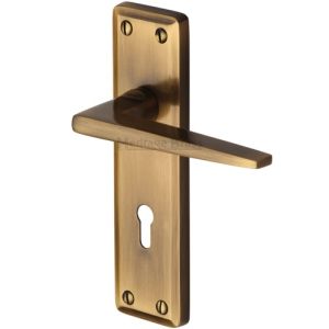 Heritage Brass Kendal Door Handles On Backplate, Antique Brass –   (sold in pairs)