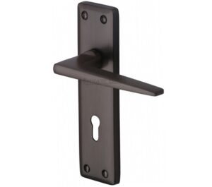Heritage Brass Kendal Door Handles On Backplate, Matt Bronze (sold in pairs)