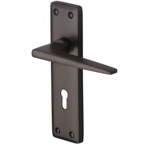 Heritage Brass Kendal Door Handles On Backplate, Matt Bronze (sold in pairs)