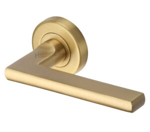 Heritage Brass Trident Satin Brass Door Handles On Round Rose  (sold in pairs)
