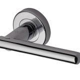 Heritage Brass Challenger Polished Chrome Door Handles On Round Rose   (sold in pairs)