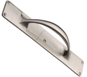 Heritage Brass Slim Pull Handle On 303mm Backplate, C