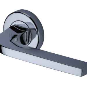 Heritage Brass Bellagio Polished Chrome Door Handles On Round Rose (sold in pairs)