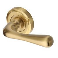 Heritage Brass Charlbury Satin Brass Door Handles On Round Rose – V3020-SB (sold in pairs)