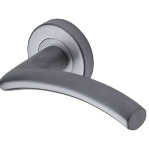 Heritage Brass Centaur Satin Chrome Door Handles On Round Rose(sold in pairs)