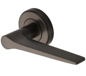 Heritage Brass Gio Matt Bronze Door Handles On Round Rose  (sold in pairs)
