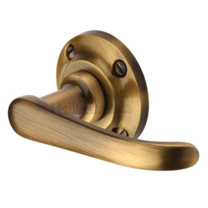 Heritage Brass Windsor Door Handles On Round Rose, Antique Brass (sold in pairs)