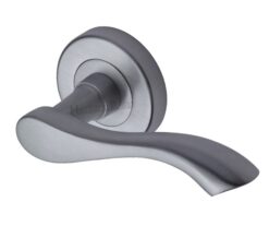 Heritage Brass Algarve Satin Chrome Door Handles On Round Rose   (sold in pairs)