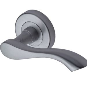 Heritage Brass Algarve Satin Chrome Door Handles On Round Rose  (sold in pairs)