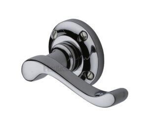 Heritage Brass Bedford Polished Chrome Door Handles On Round Rose(sold in pairs)